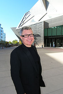 Kiến trúc sư Daniel Libeskind Kiến trúc sư Daniel Libeskind