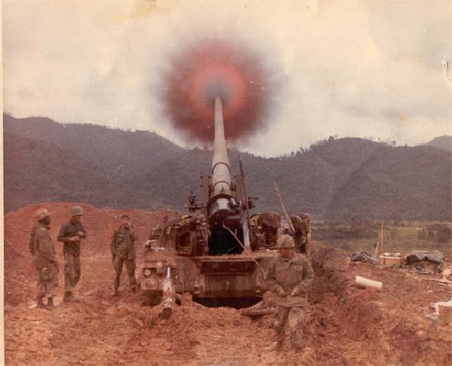 Pháo đội 175 ly khai hỏa Pháo đội 175 ly khai hỏa