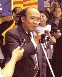 BS Nguyễn Mạnh Tiến, cựu chủ tịch Cộng Đồng Người Việt Tự Do Úc Châu BS Nguyễn Mạnh Tiến, cựu chủ tịch Cộng Đồng Người Việt Tự Do Úc Châu