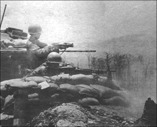 SĐ1BB cố thủ Bastogne SĐ1BB cố thủ Bastogne